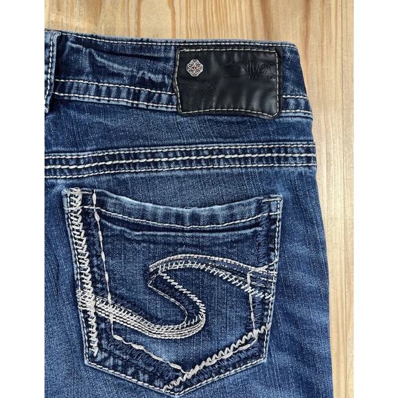 Silver Jeans Women's Mid Capri Jeans Suki Fluid Blue Denim Y2K Size 27 x 22.5 - Picture 5 of 7